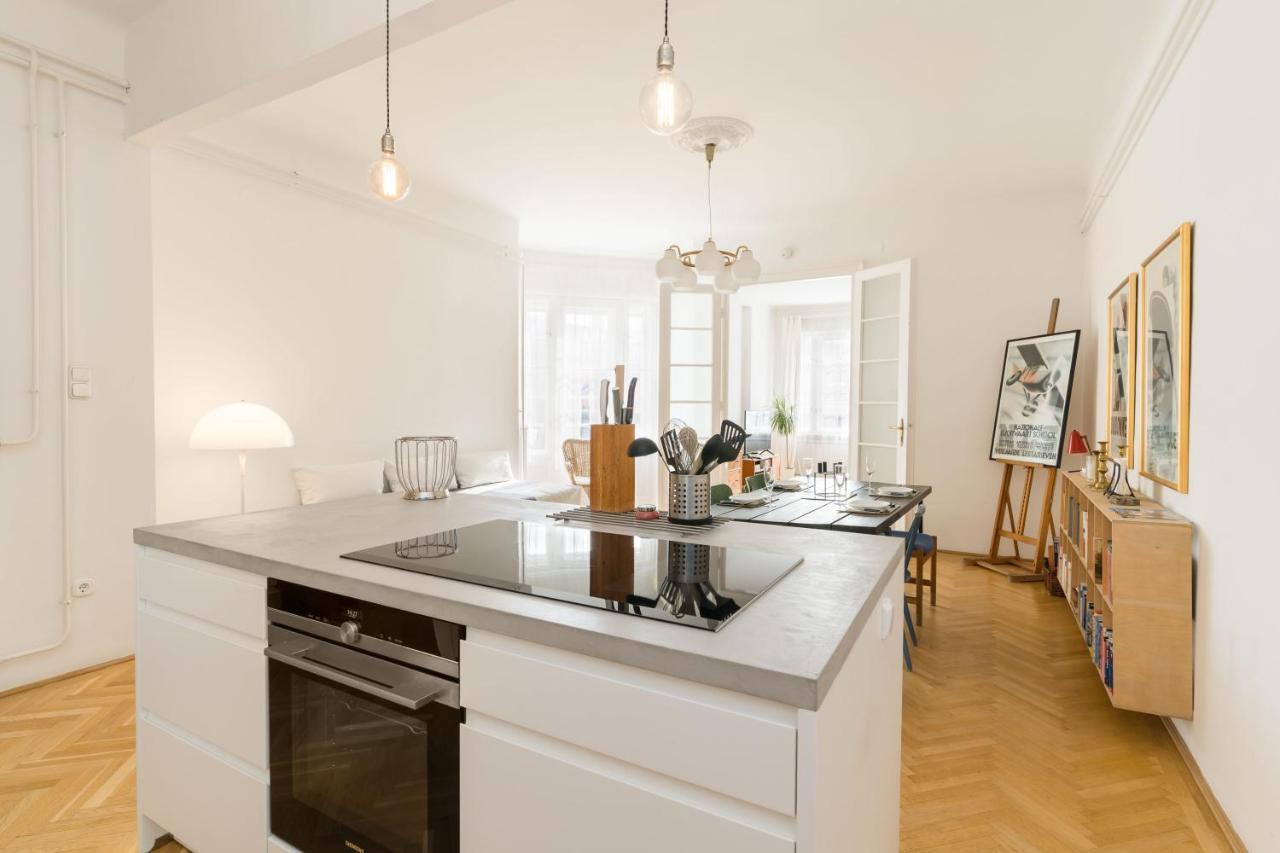 Klauzal Apartment W/3 Bedrooms, French Balcony 布达佩斯 外观 照片