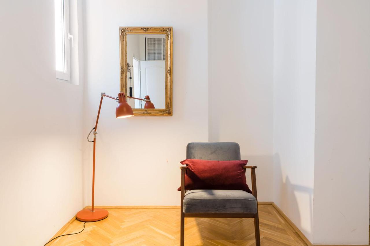 Klauzal Apartment W/3 Bedrooms, French Balcony 布达佩斯 外观 照片