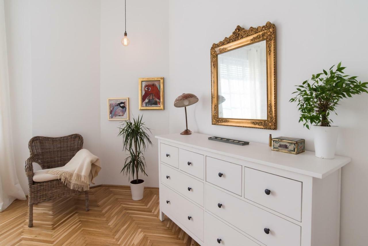 Klauzal Apartment W/3 Bedrooms, French Balcony 布达佩斯 外观 照片